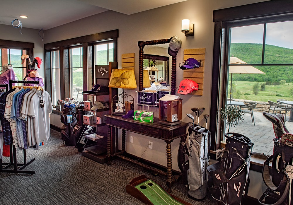 pro-shop_0000_TiCC 39-min